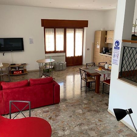 Villa Alma Fiumicino Bagian luar foto