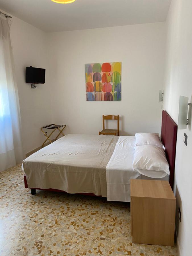 Villa Alma Fiumicino Bagian luar foto